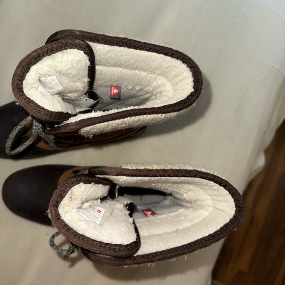 Northface Winter Boots - Picture 6 of 6